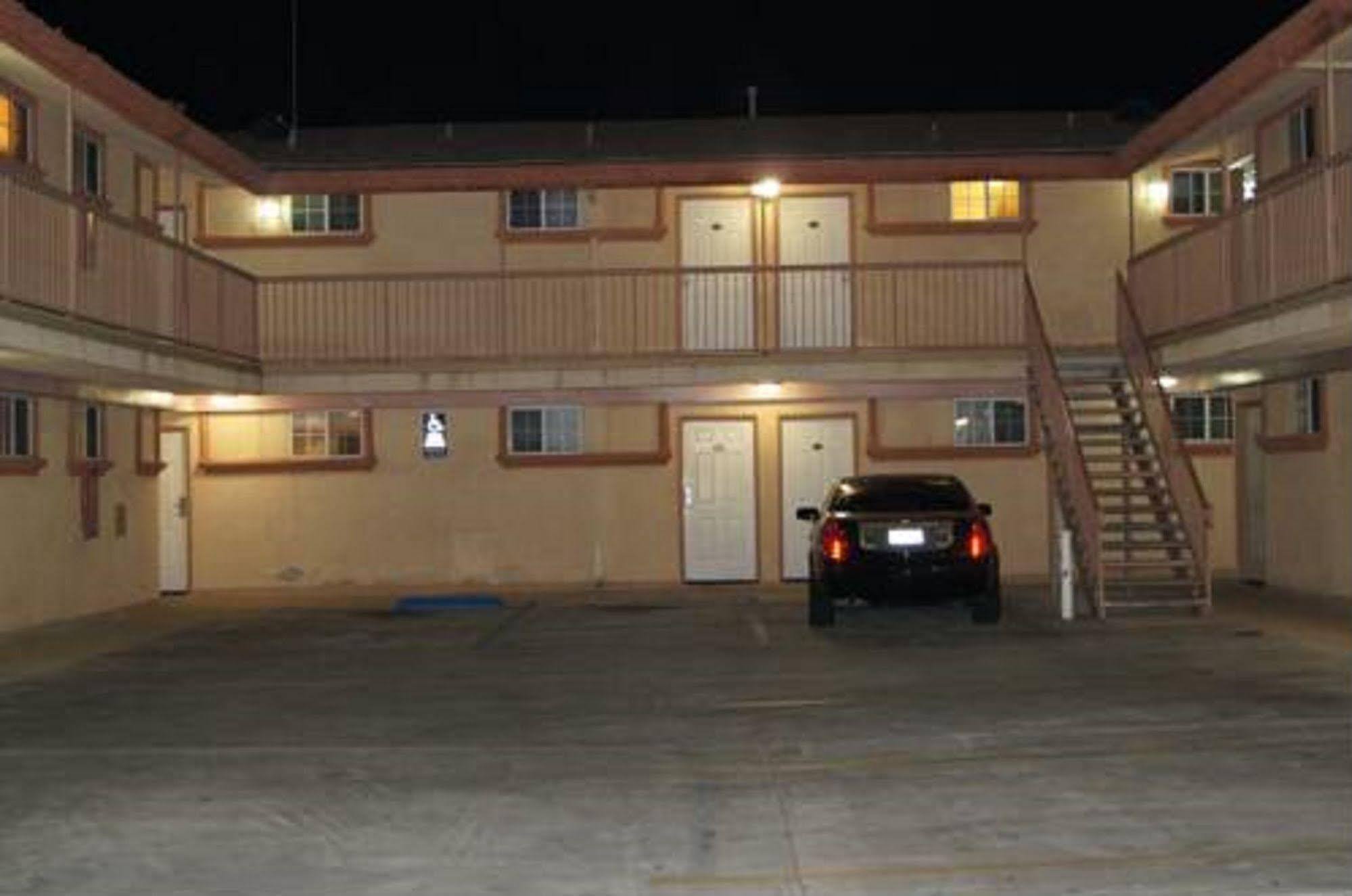 Travel Motel 2*